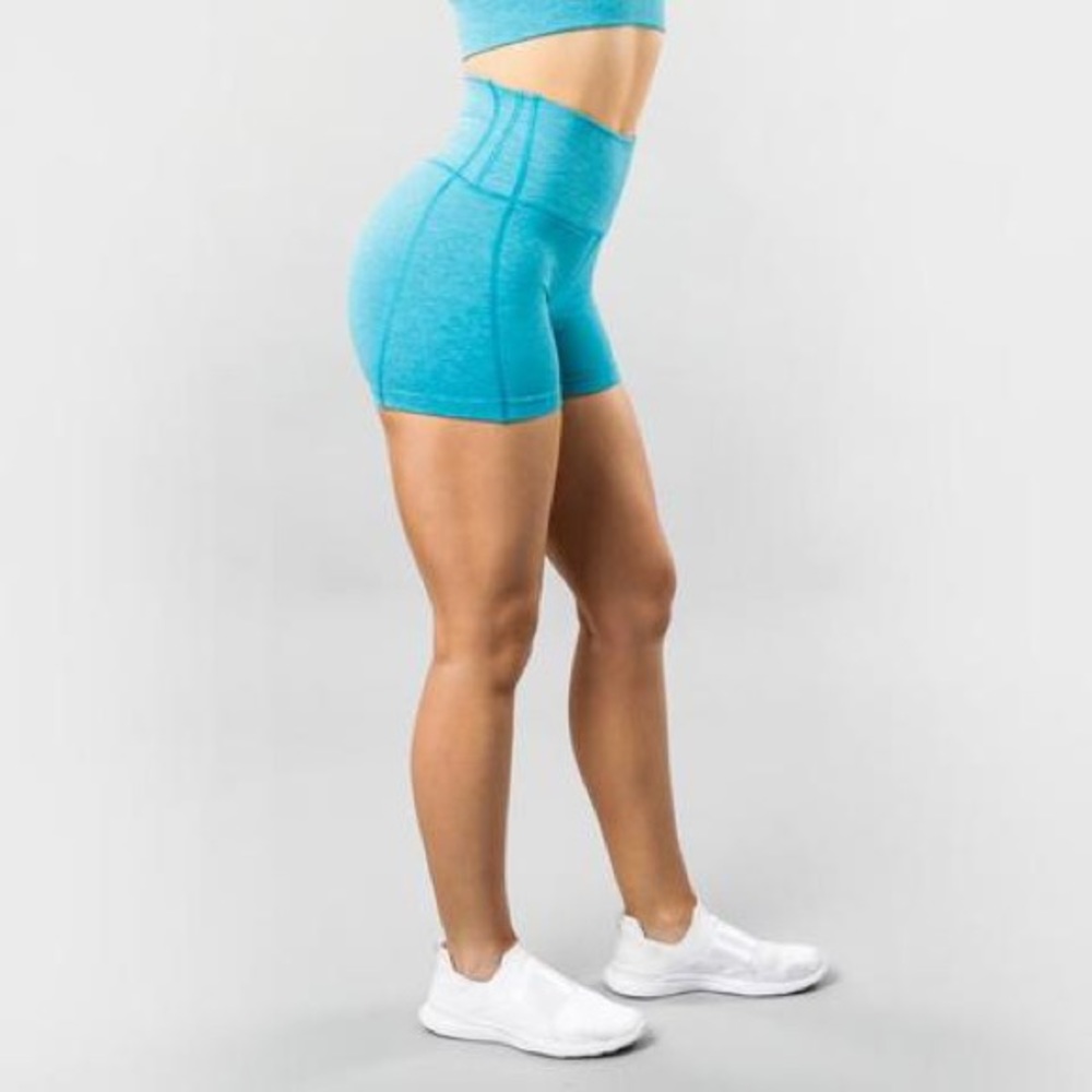 Alphalete Revival R6 Shorts